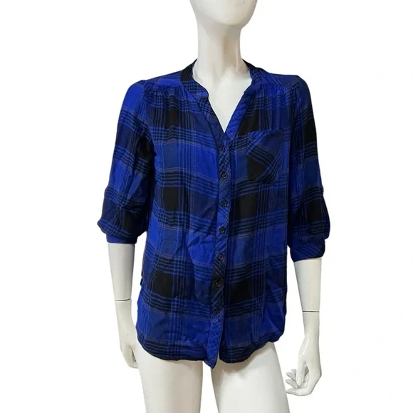 KC Khakis & Co Blue Black Plaid Button Down Shirt Rayon Roll Tab Sleeve Blouse - Picture 4 of 10